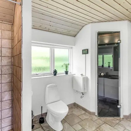 Steen - 800m From The Sea By Interhome *