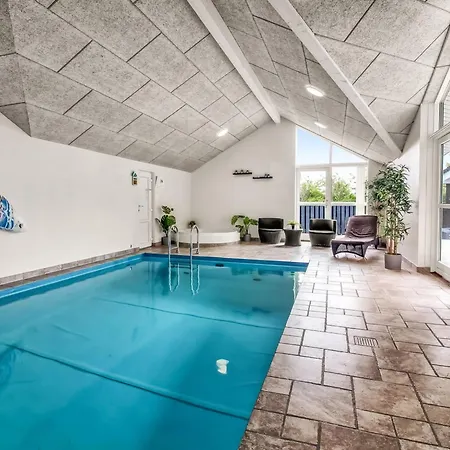 Steen - 800m From The Sea By Interhome Feriehus Løkken