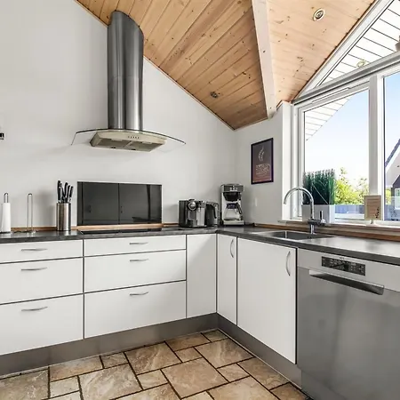Steen - 800m From The Sea By Interhome Feriehus